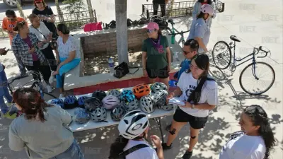 Donan 23 bicicletas a familias de Riberas del Bravo
