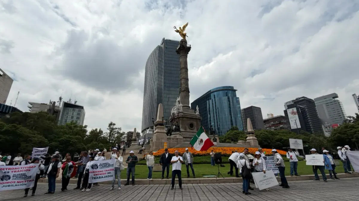 Mantiene CNTE protestas pese a diálogo con Gobierno a horas del Mundial