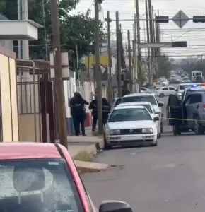 Se defienden de secuestro y desarman a sus captores; uno de los plagiarios muere