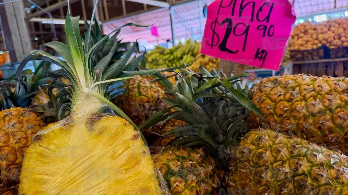 Llegan tráileres con frutas y verduras en remate a Ciudad Juárez