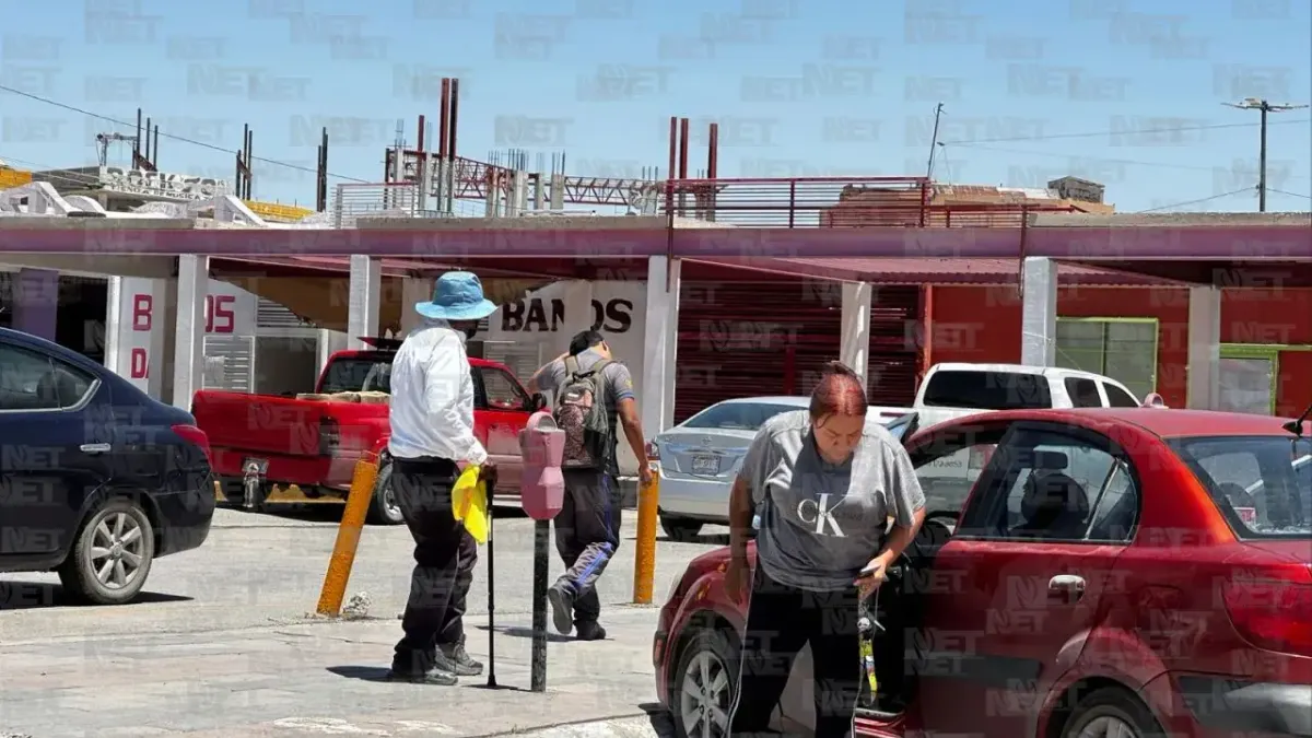 Alertan autoridades por calor extremo y riesgo de golpe de calor