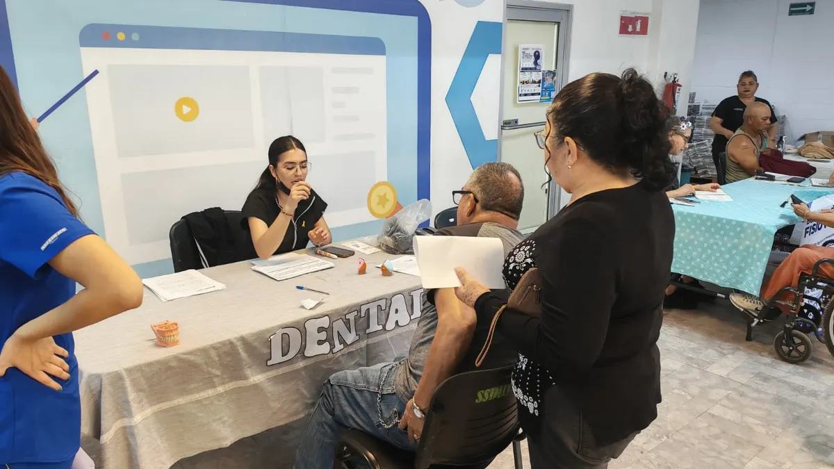 Cierran brigadas médicas con más de 2 mil 700 servicios en Parque Central