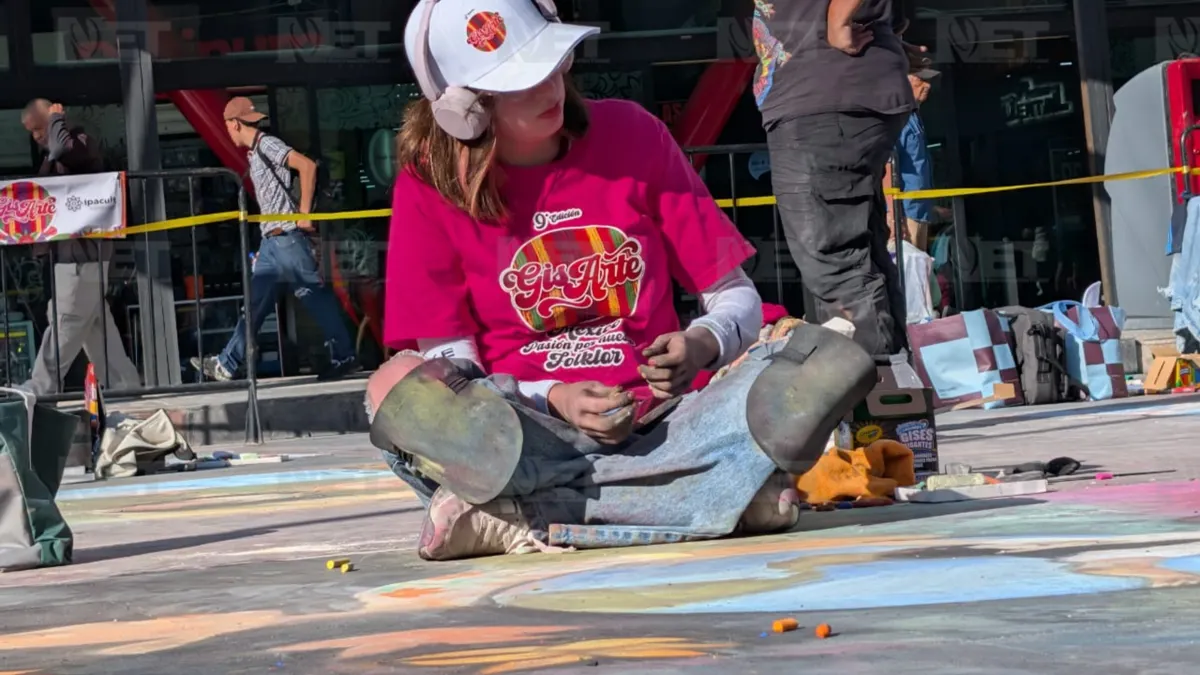 Artistas transforman el Centro Histórico con GisArte en Juárez