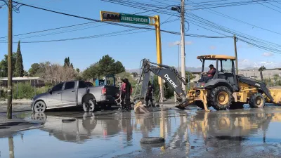Atienden encharcamientos en carretera Juárez-Porvenir