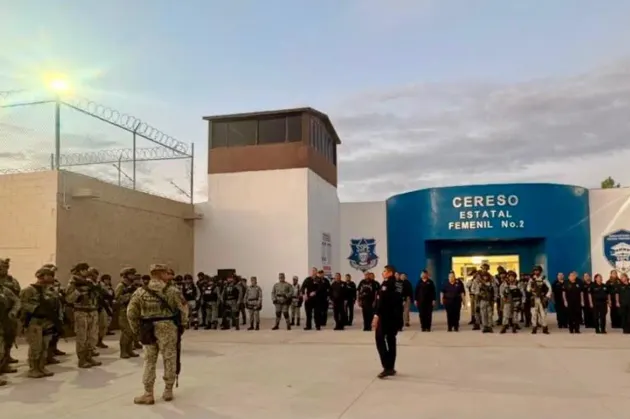 Encabeza SSPE operativo de revisión en Cereso Estatal Femenil de Juárez