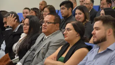 Se gradúan 97 especialistas, maestros y doctores del Poder Judicial en Juárez