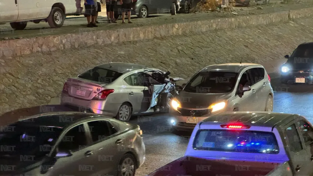Manejaba ebrio y causa choque frontal en el viaducto 