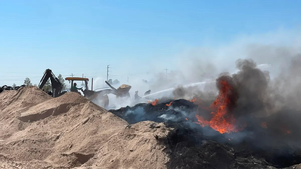 Incendio en relleno sanitario