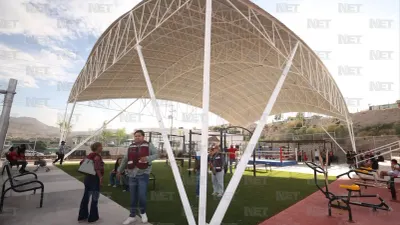 Inauguran complejo deportivo con ring y domo en el suroriente de Juárez