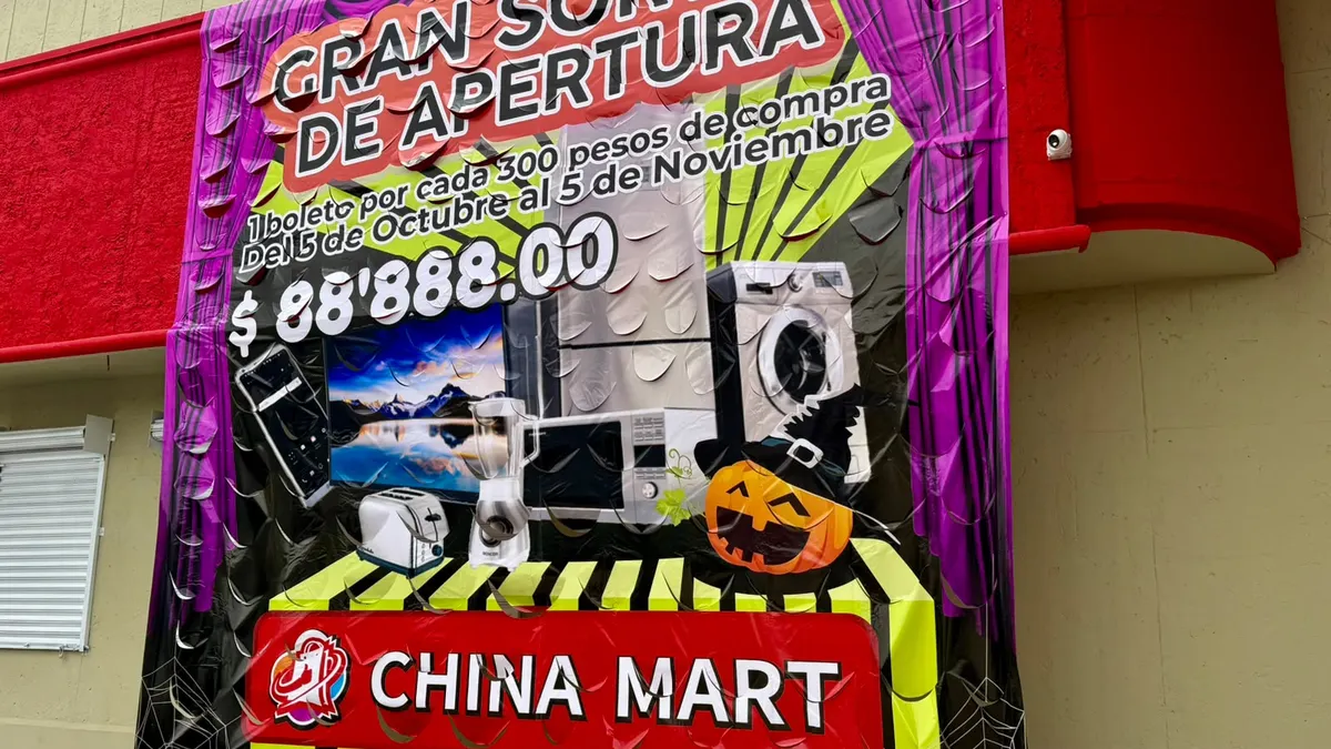 Abre China Mart en local que ocupó Vesticentro por décadas en bulevar Zaragoza