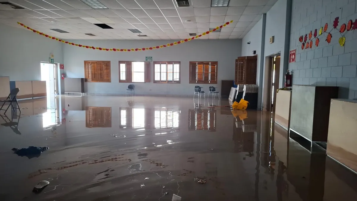 Inundación y derrumbe de barda afectan a Casa Hogar El Manantial