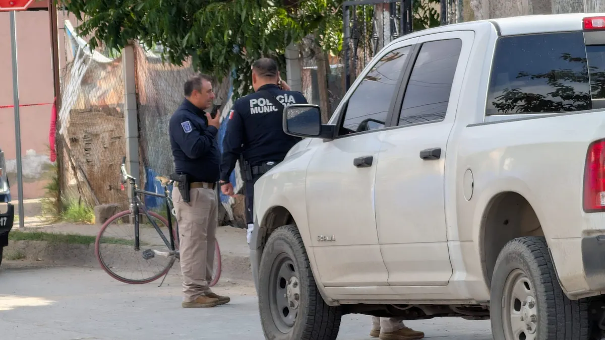 Balean a hombre en la colonia Lucio Cabañas; llega por su cuenta al hospital