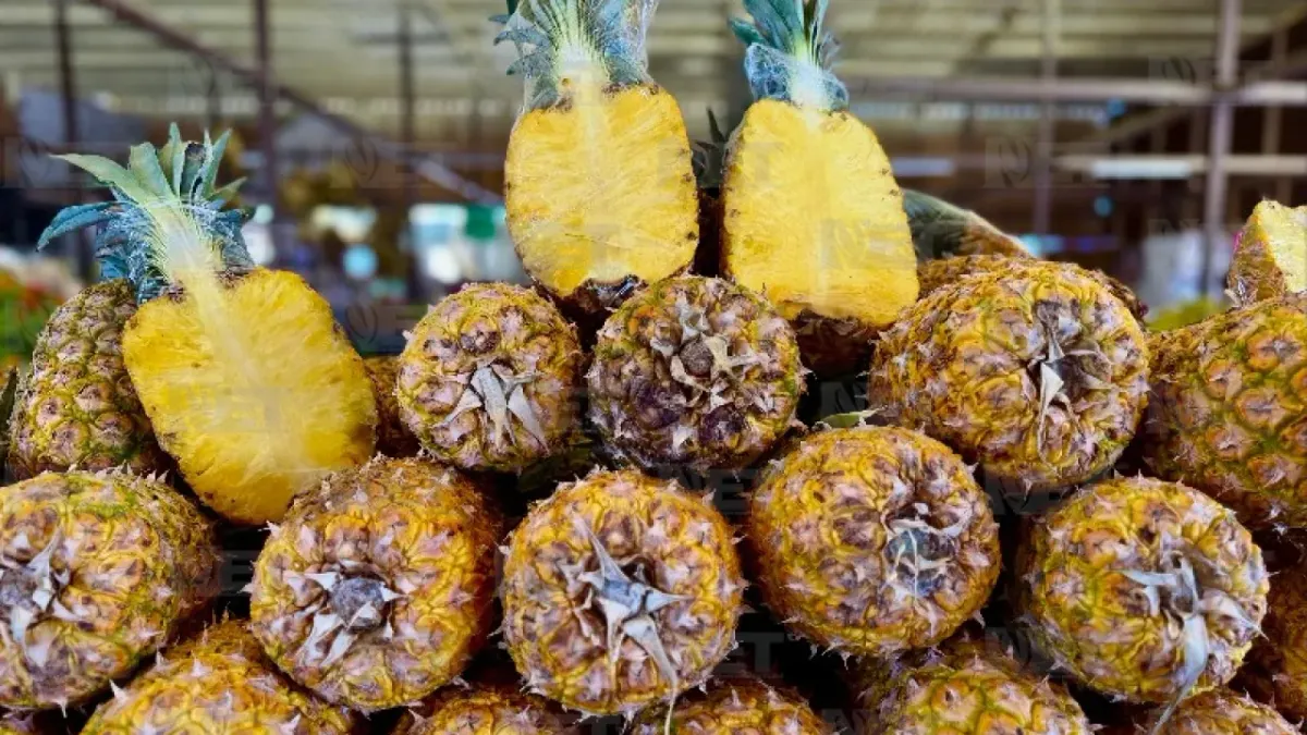 Llegan tráileres con frutas y verduras en remate a Ciudad Juárez