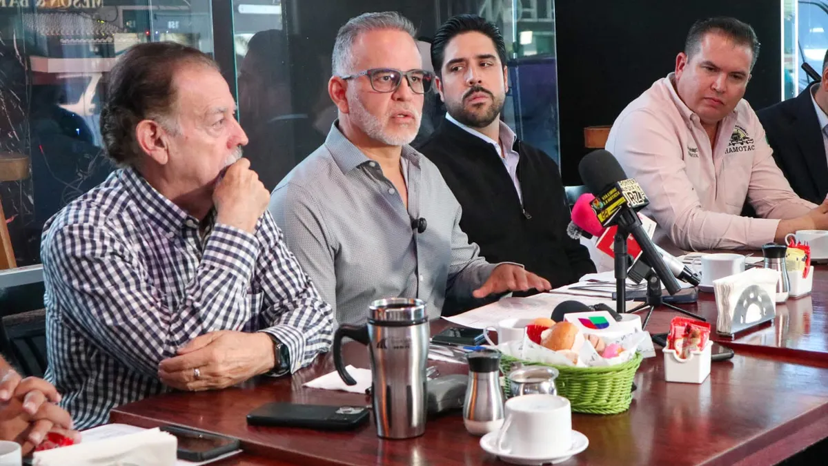 Convocan transportistas a paro nacional por inseguridad y falta de apoyos