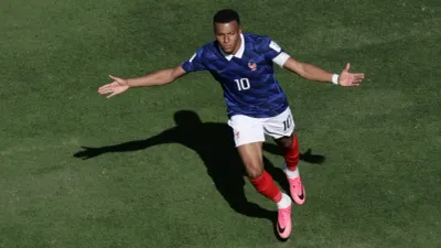Francia vence a Senegal con doblete de Mbappé en Mundial 2026