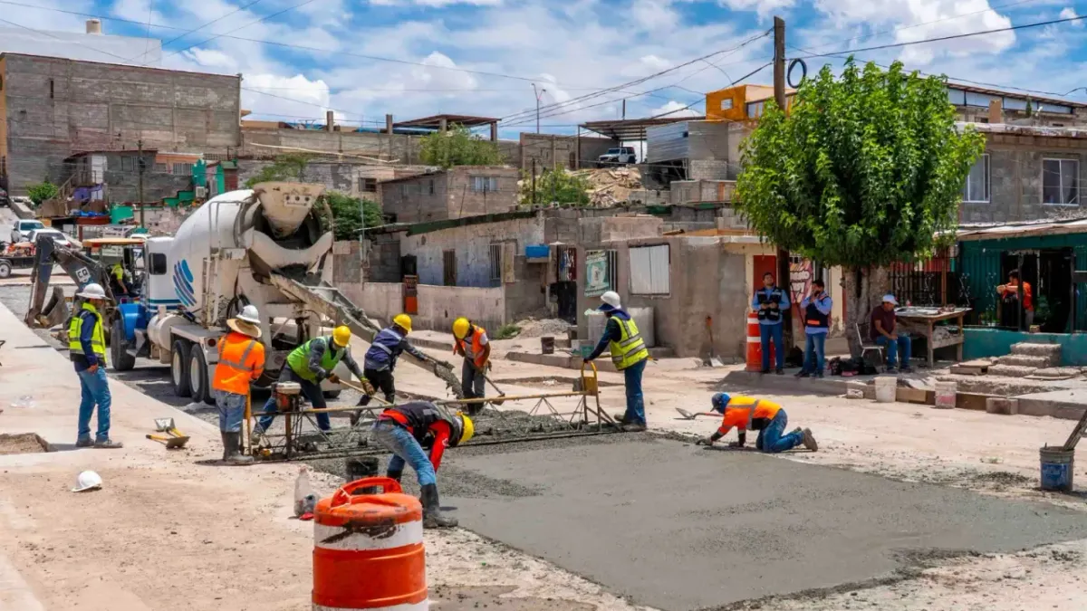 Concluye JMAS obras de bacheo tras reparar hundimiento en la calle Mayas