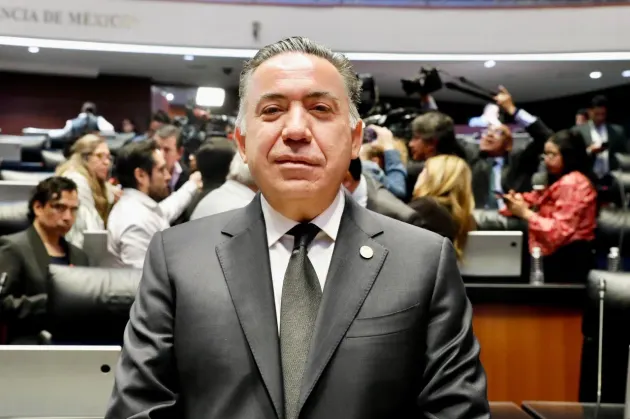 Solicita Enrique Inzunza licencia al Senado tras cargos en EU
