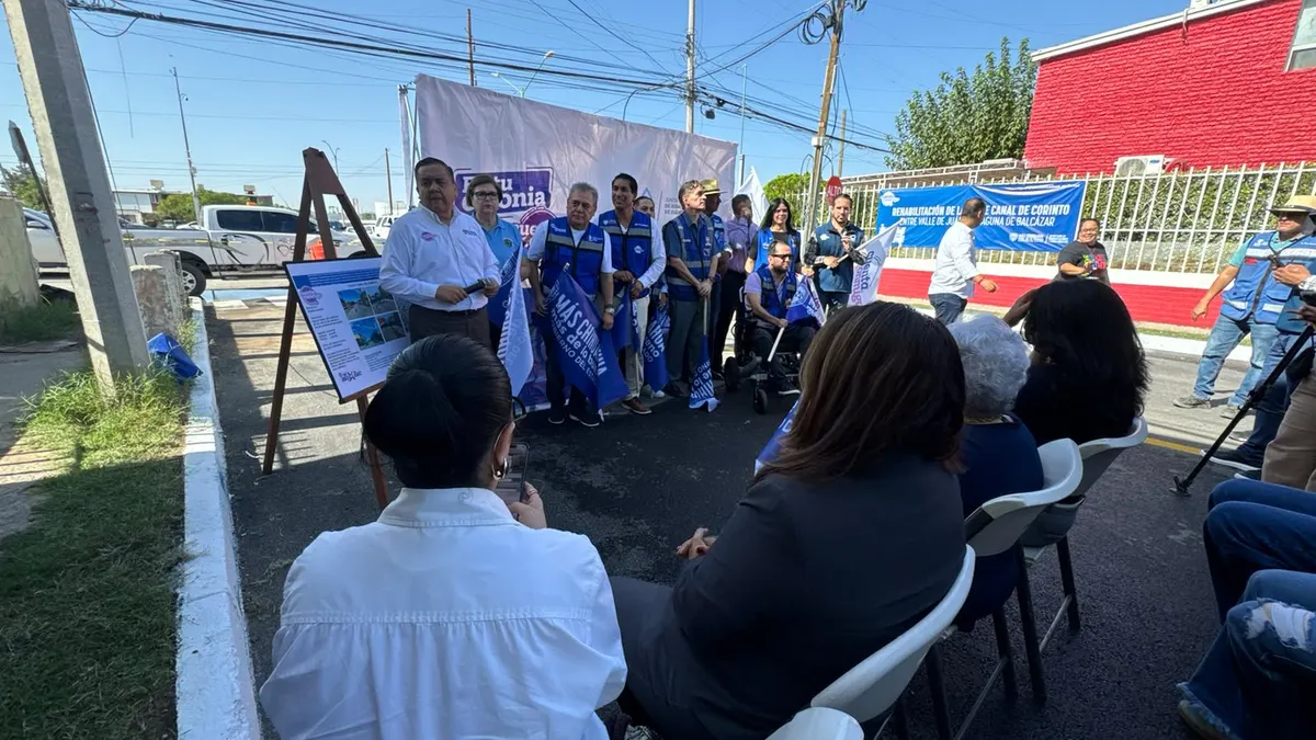 Entrega Estado rehabilitada  la calle Canal de Corinto en Infonavit Frontera