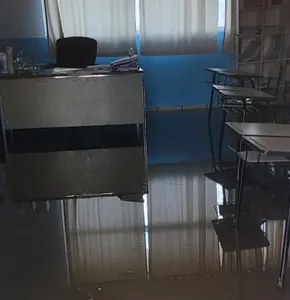 Dañan lluvias 48 escuelas en Ciudad Juárez; Ichife atiende