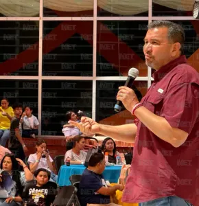 Participa Pérez Cuéllar en festejo del Día de la Niñez del SNTE