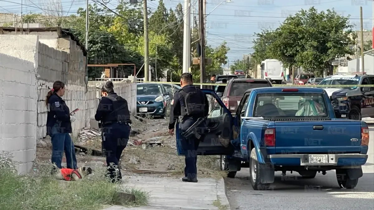 Fallece adulto mayor dentro de camioneta en el fraccionamiento Aeropuerto