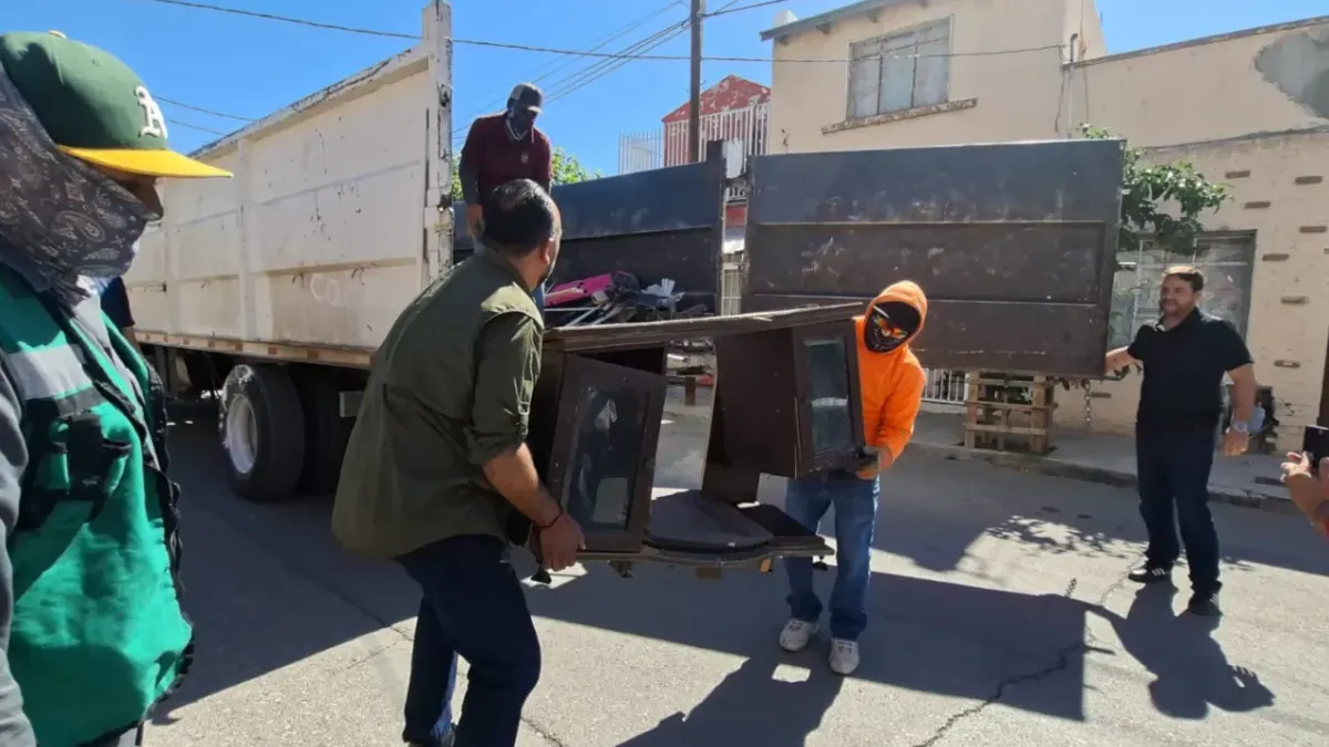 Lleva Municipio programa de 'destilichadero' a colonia Hidalgo