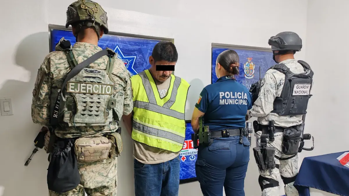 Detienen a hombre con más de 7 kilos de cristal en Juárez