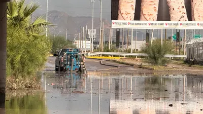 Continúan labores de desagüe en avenida De las Torres por acumulación de agua