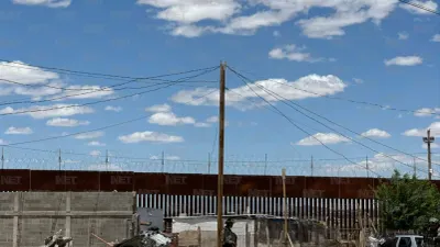 Demolición de casas en Anapra fue para abrir vía de patrullaje: Protección Civil