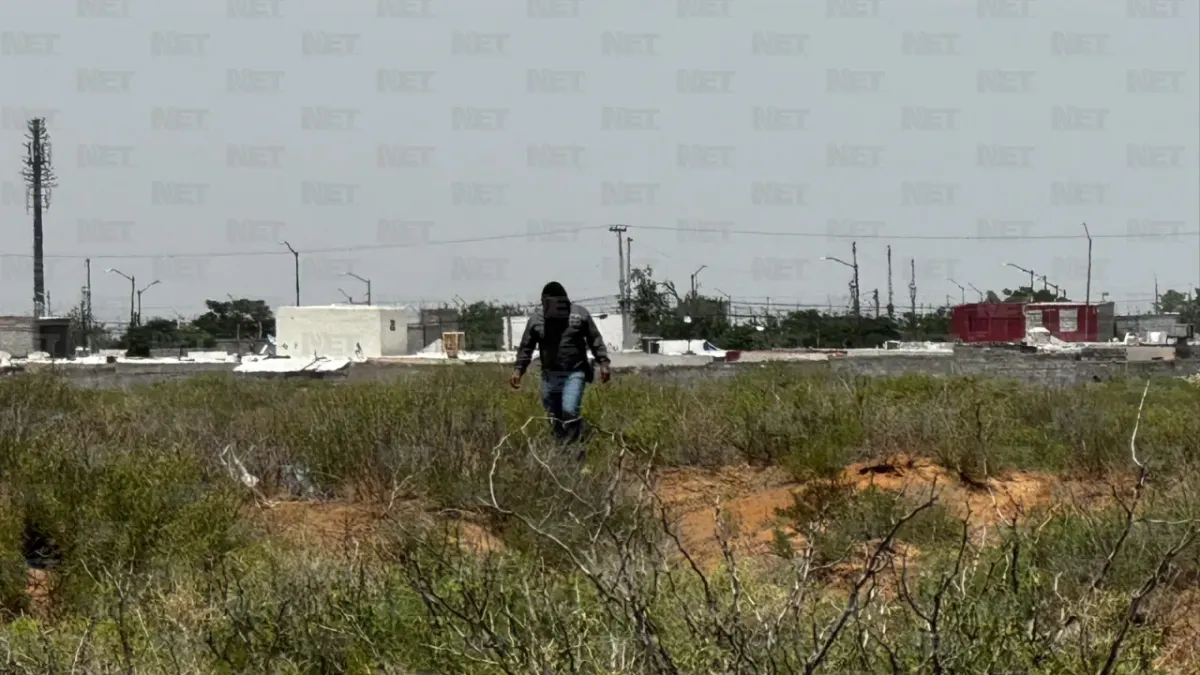 Hallan dos cuerpos enterrados en fosa clandestina en Senderos de San Isidro