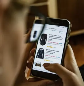 Se populariza en México nueva forma de crédito sin tarjeta y advierten riesgos