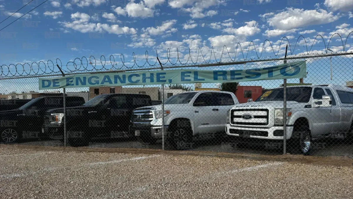 Aseguran lote de autos durante megaoperativo en Juárez