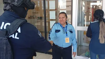 Refuerza Policía Municipal vigilancia en zonas comerciales
