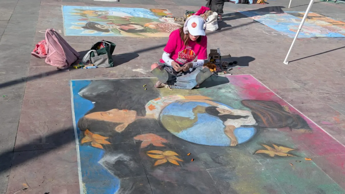 Artistas transforman el Centro Histórico con GisArte en Juárez