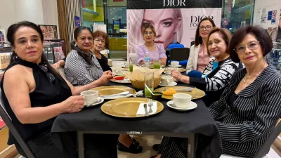 Consiente Cimaco a sus clientas distinguidas en Juárez con desayuno, rifas y más