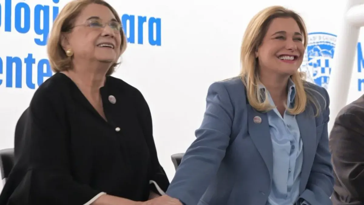 Felicita Maru Campos a madres chihuahuenses por el 10 de mayo