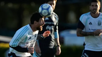 Se despide Messi de la selección en una noche histórica en el Monumental