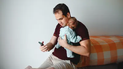 Piden revisar ampliación de permiso de paternidad en Chihuahua