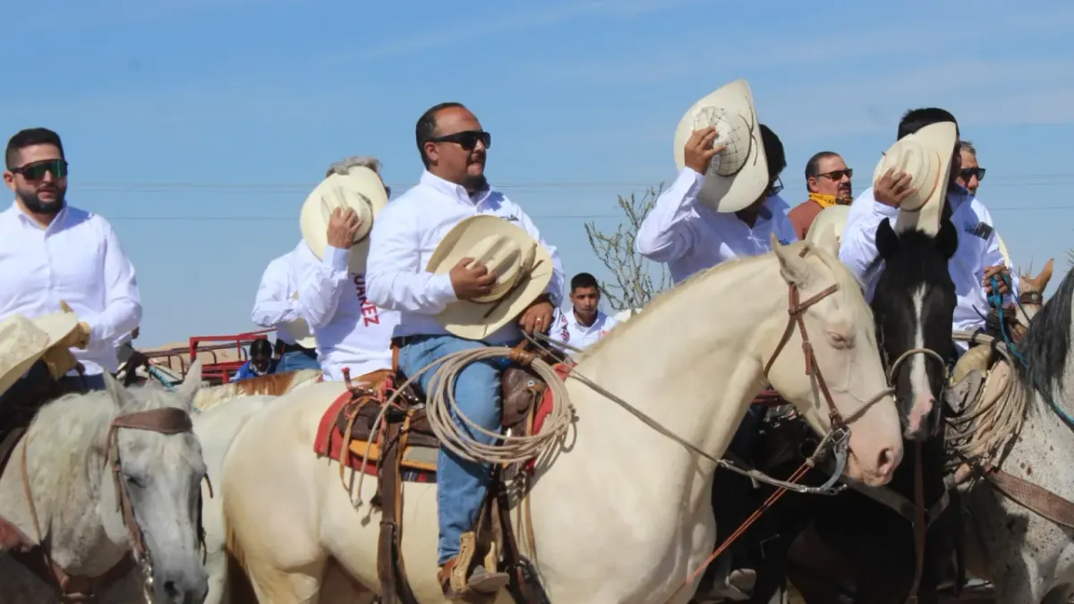 Inicia Cabalgata Villista con 300 jinetes desde Ciudad Juárez rumbo a Parral