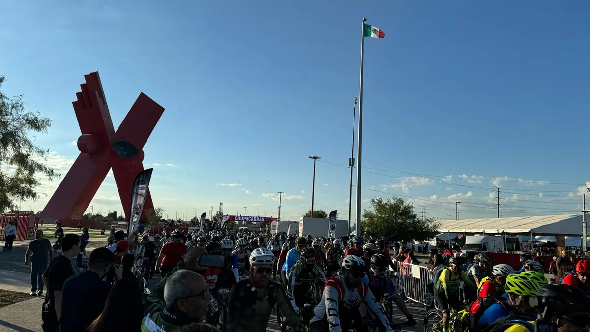 Arranca carrera Chupacabras 2026 con mil 875 ciclistas nacionales e internacionales