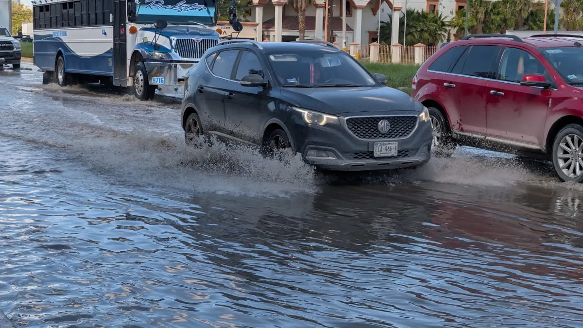 Persisten encharcamientos en eje vial por lluvias de hace una semana