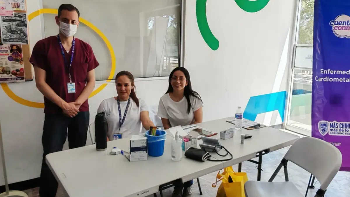 Realiza ACNUR feria de servicios para migrantes en Parque Central