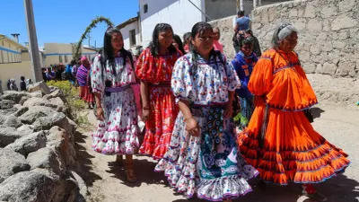 Capacitan a intérpretes de lenguas originarias para garantizar derechos en Chihuahua