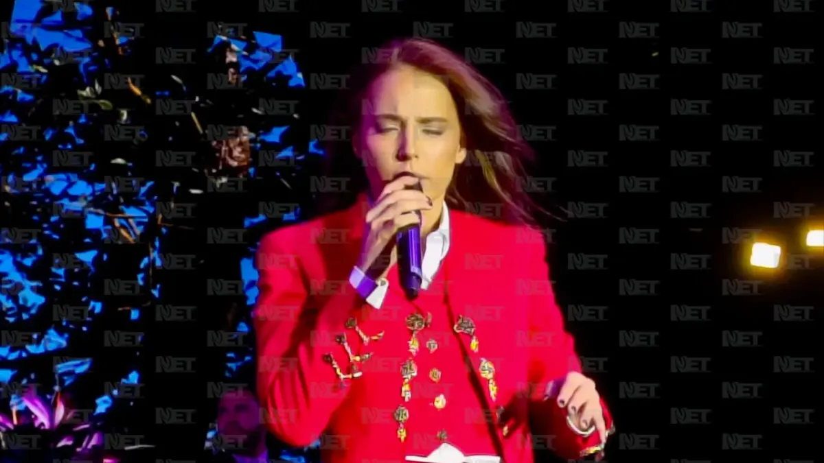 Cautiva Majo Aguilar al público en el segundo día de la Feria Canaco Juárez 2026