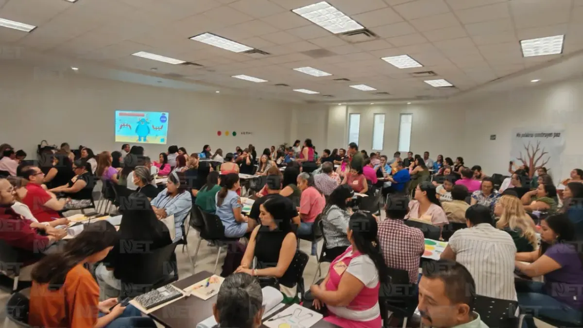 Congreso de Educación Básica reúne a 300 docentes en Ciudad Juárez