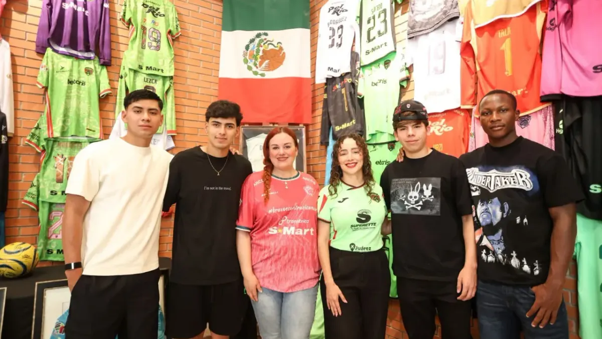 Inauguran exposición de FC Juárez por su 11 aniversario
