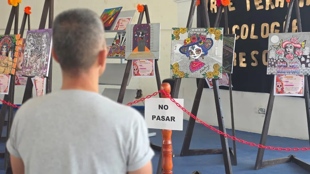 Presentan 22 obras de arte de internos del Cereso 1 en Chihuahua