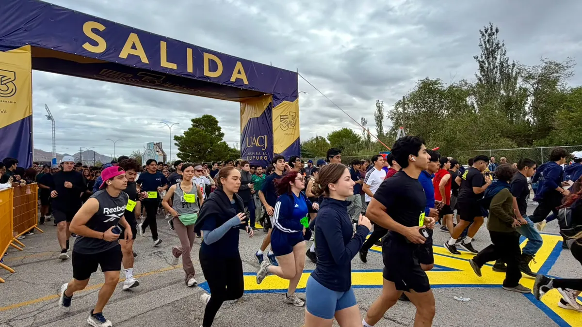 Arranca carrera por el 53 aniversario de la UACJ