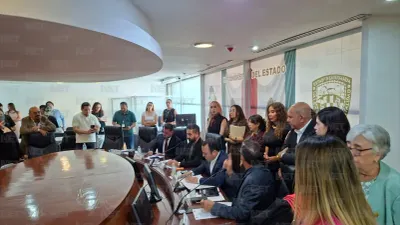 Suspenden por tercera vez votación del Congreso sobre matrimonio igualitario