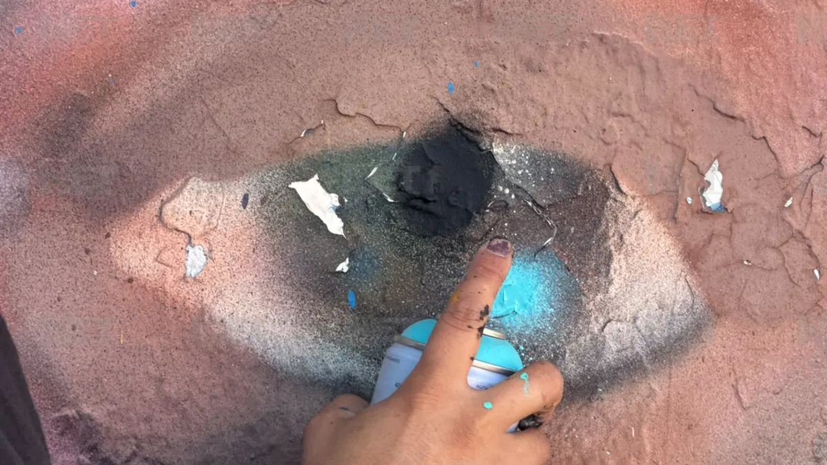 Comunidad de Juárez se une para restaurar el mural de Isabel Cabanillas